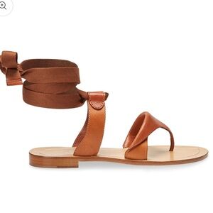 NWOT Sarah Flint Grear Sandals ASO Meghan Markle